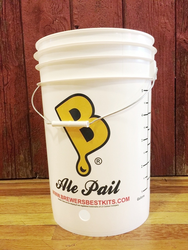 Bottling Bucket 6.5 Gallon Plastic Bucket with 1" Hole Michigan