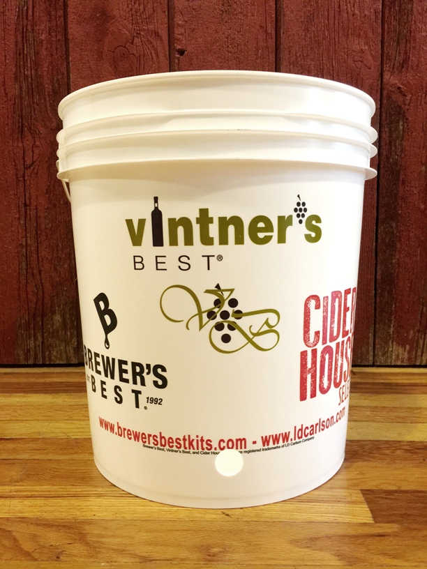 Bottling Bucket 7.9 Gallon Plastic Bucket with 1" Hole Michigan